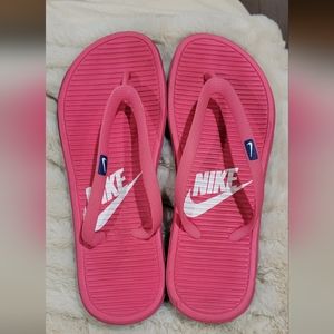 Nike flip flops, pink/blue, Size 10